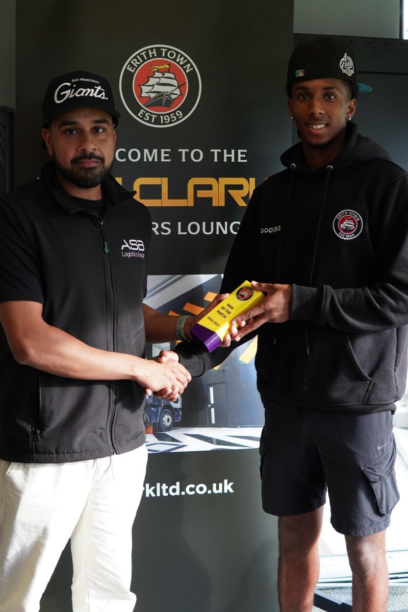 Aniel Bhadare of ASB Logistics Group presenting Erith Town FC Player of the Match trophy